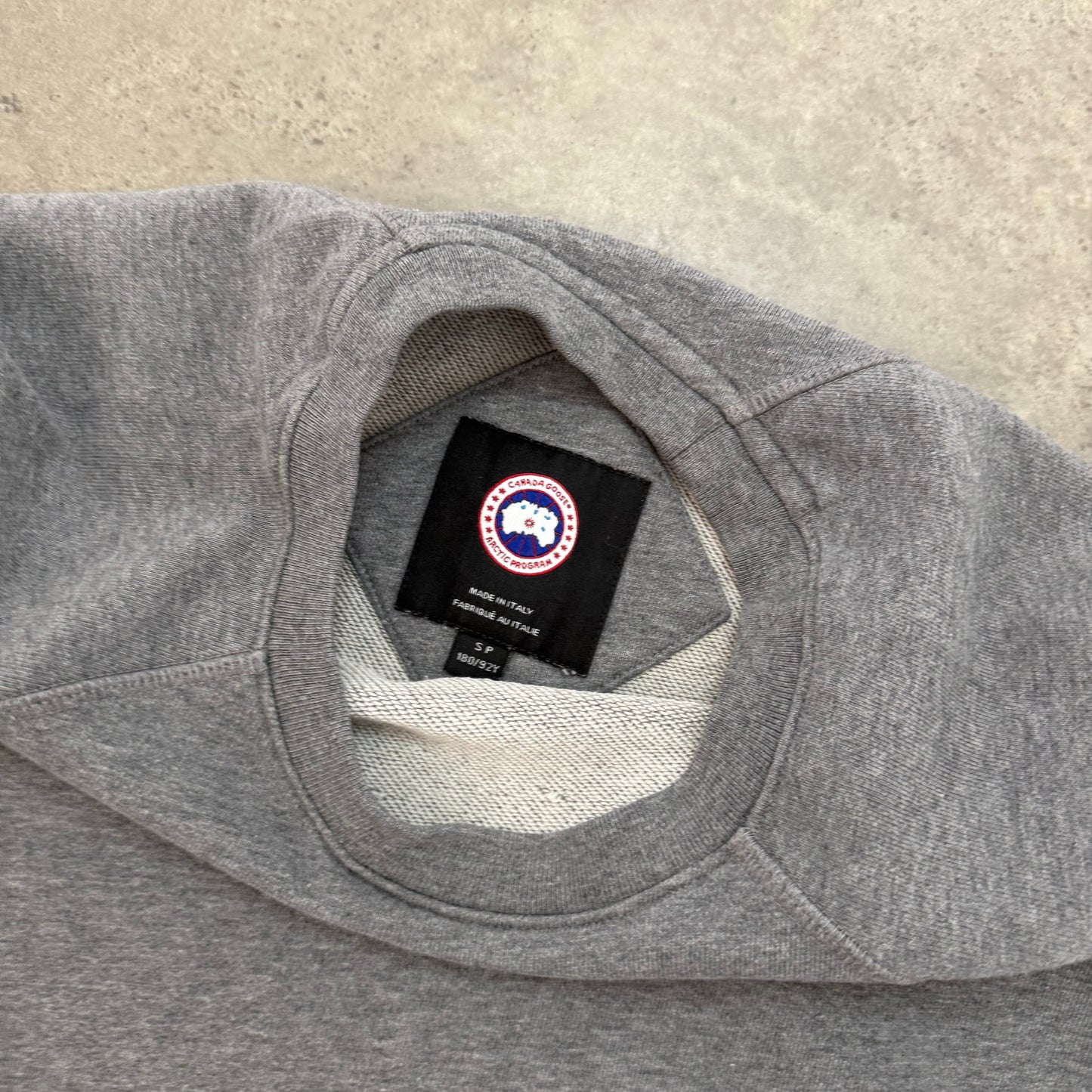 SWEATSHIRT - SIZE S