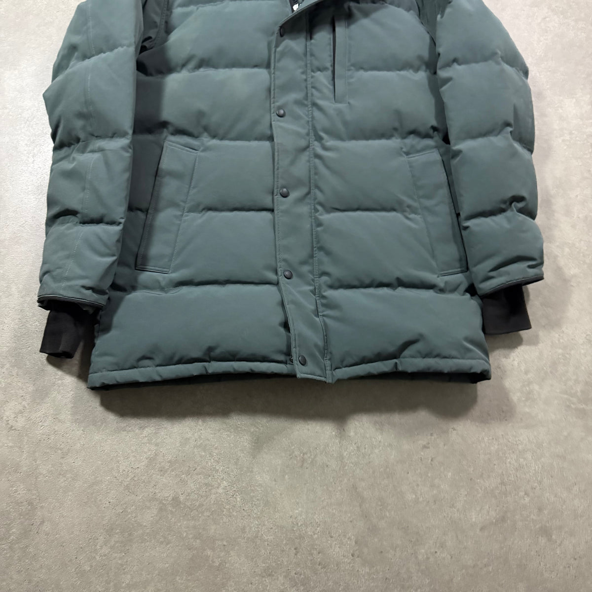 CARSON PARKA - SIZE XL