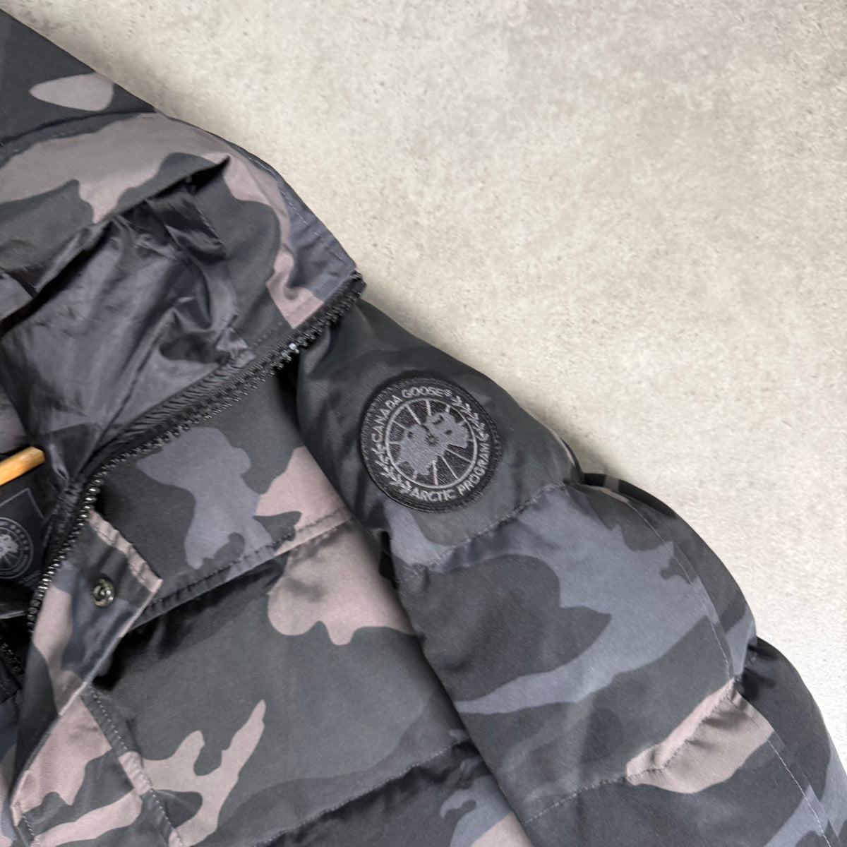 MACMILLAN PARKA - SIZE M