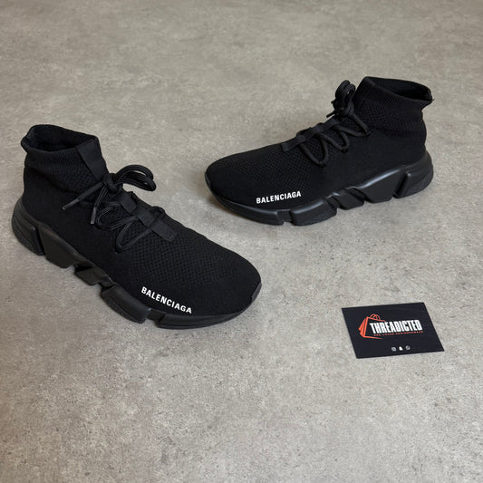 LACE UP SPEED TRAINER - SIZE UK 6 (Fit UK 7)
