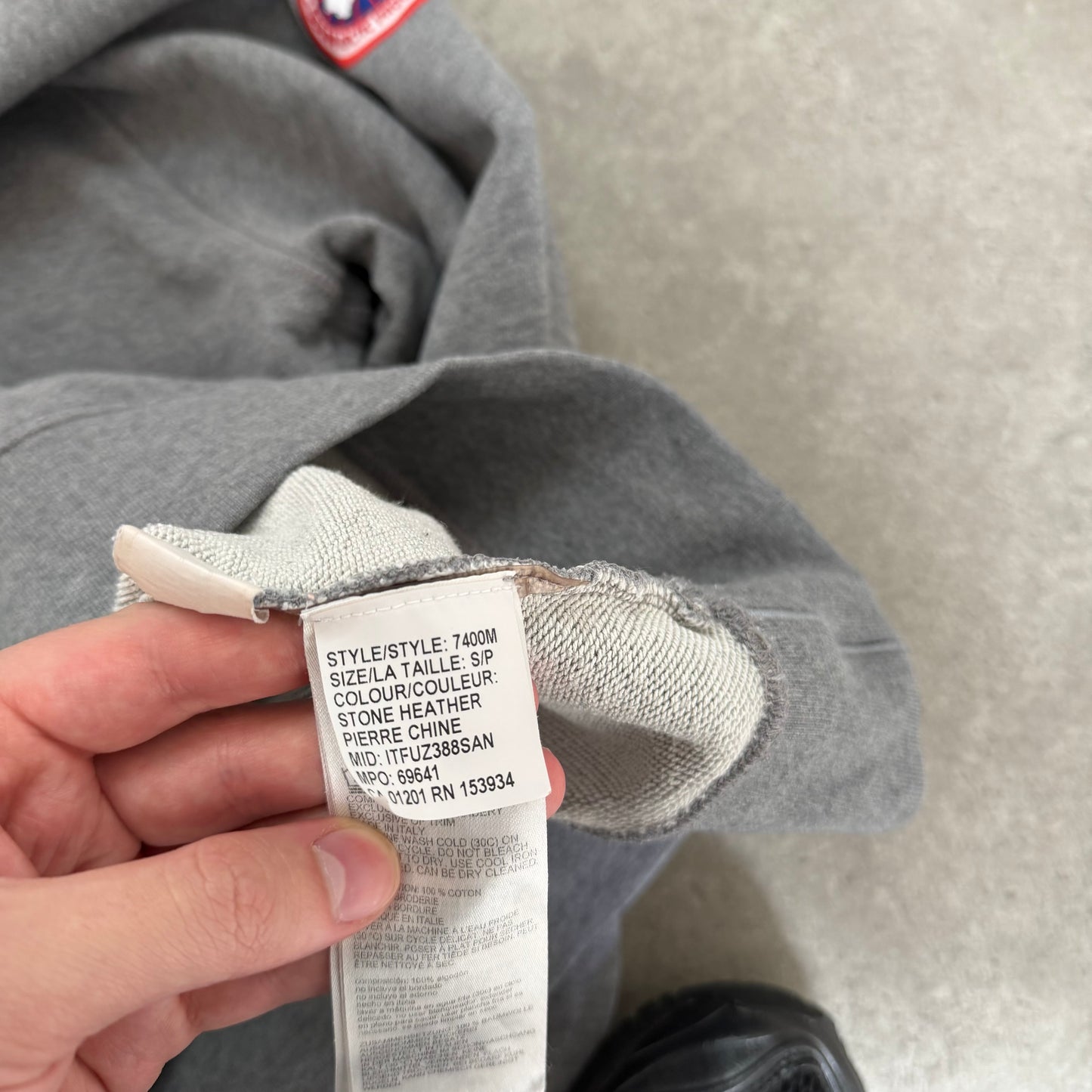 SWEATSHIRT - SIZE S