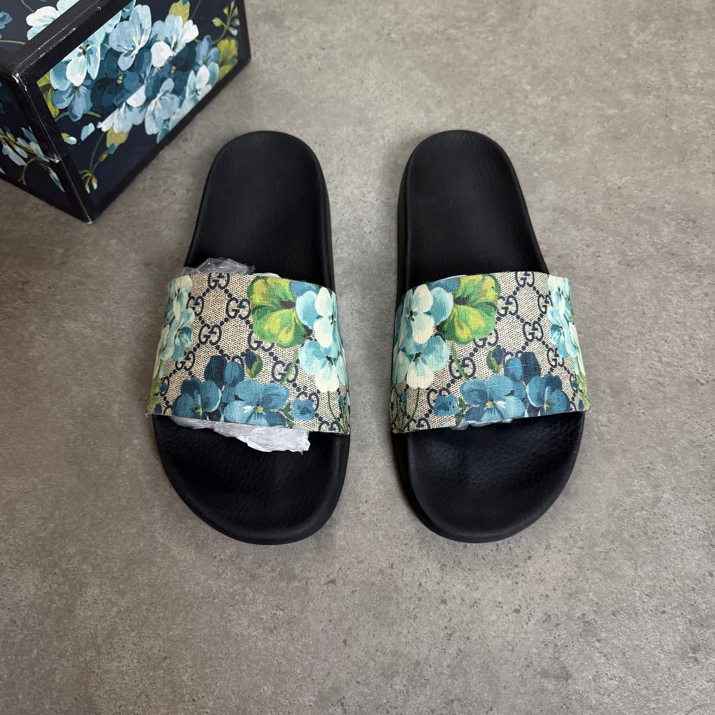 BLOOM SLIDES - SIZE UK 11