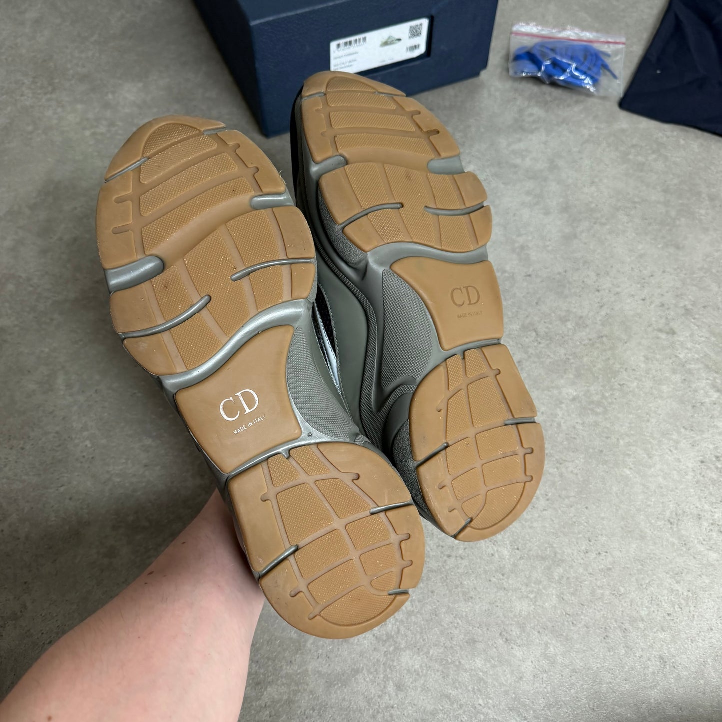 B22 TRAINER - SIZE UK 10