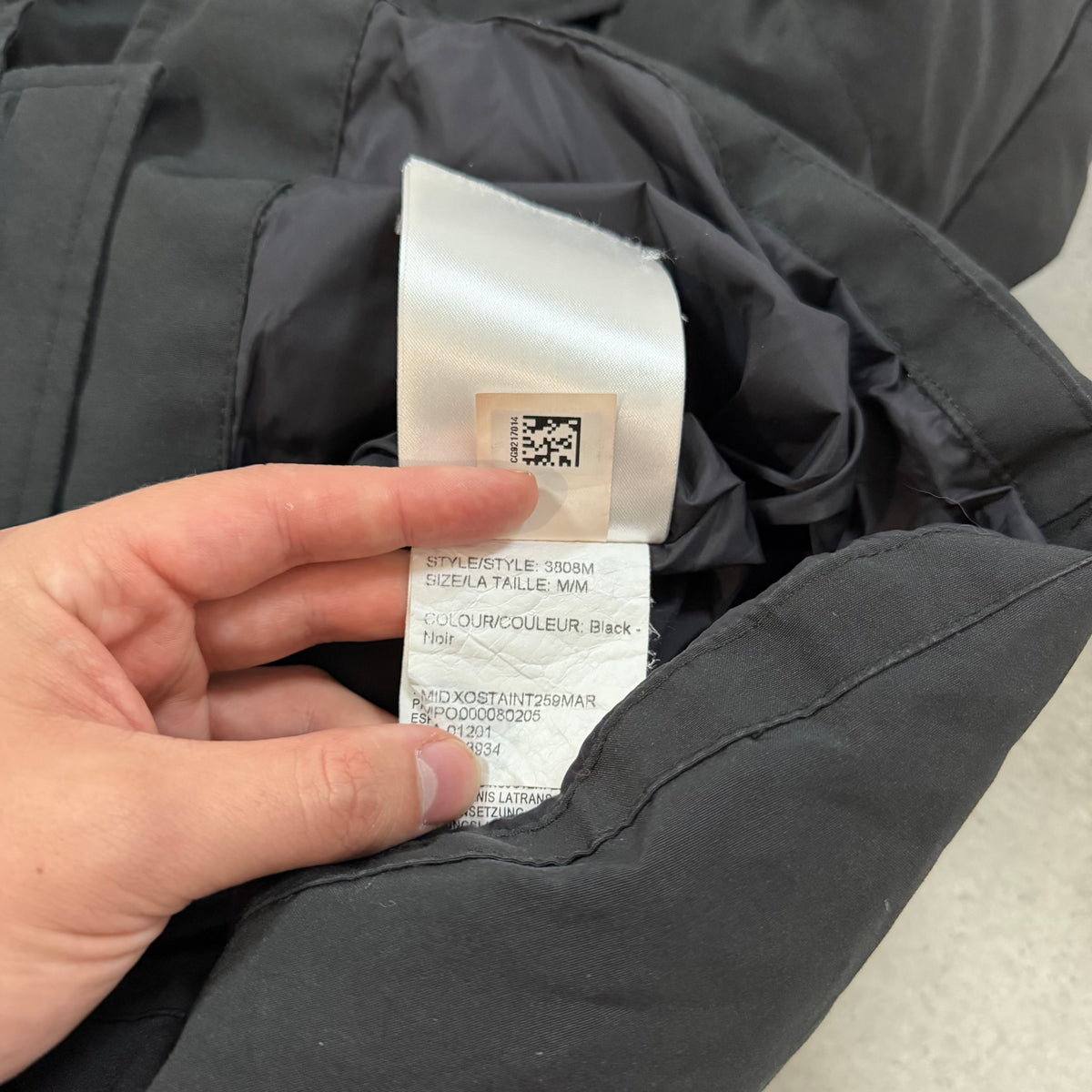 WYNDHAM PARKA - SIZE M