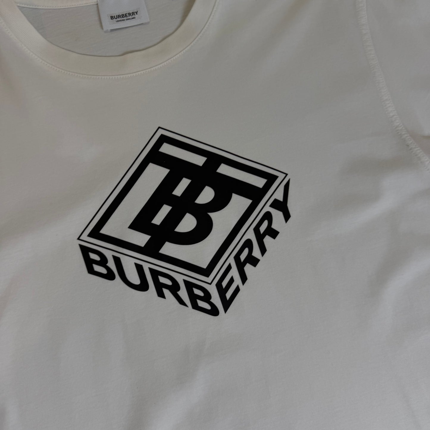 T-SHIRT - SIZE S (Fits S/M)