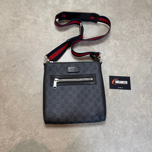 MESSENGER BAG - SMALL SIZE