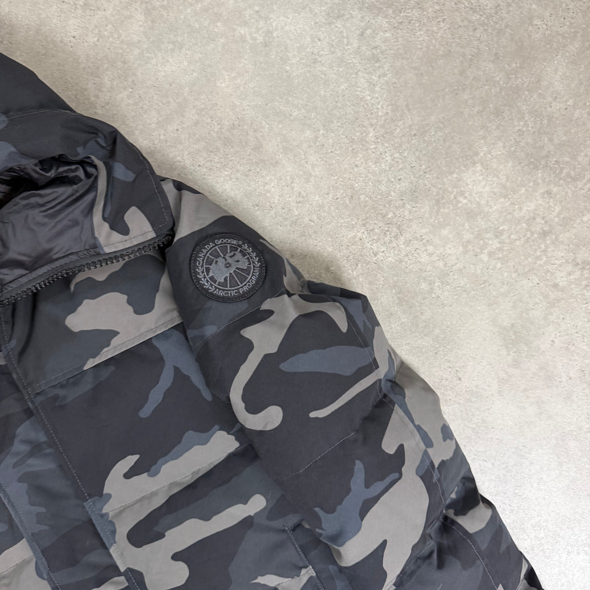 MACMILLAN PARKA - SIZE M