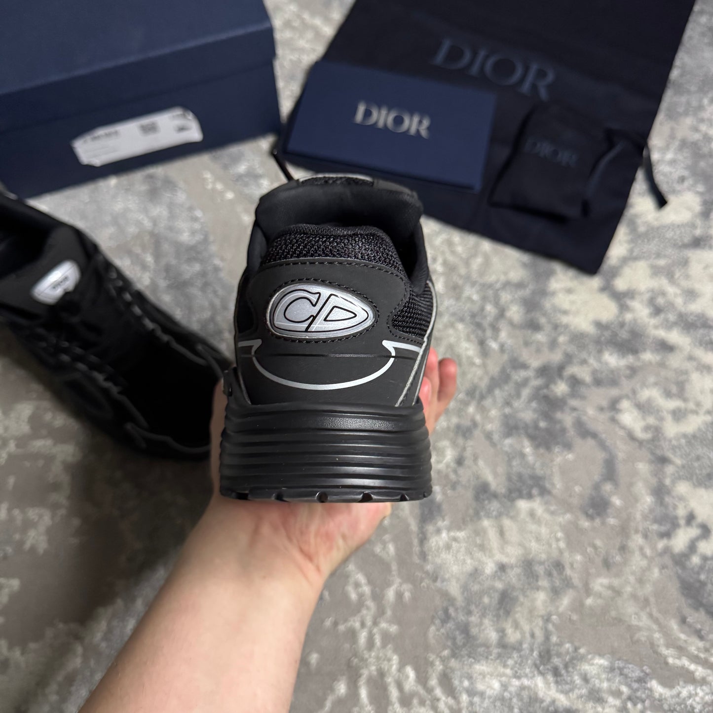 B30 TRAINER - SIZE EU 40.5 / UK 6.5