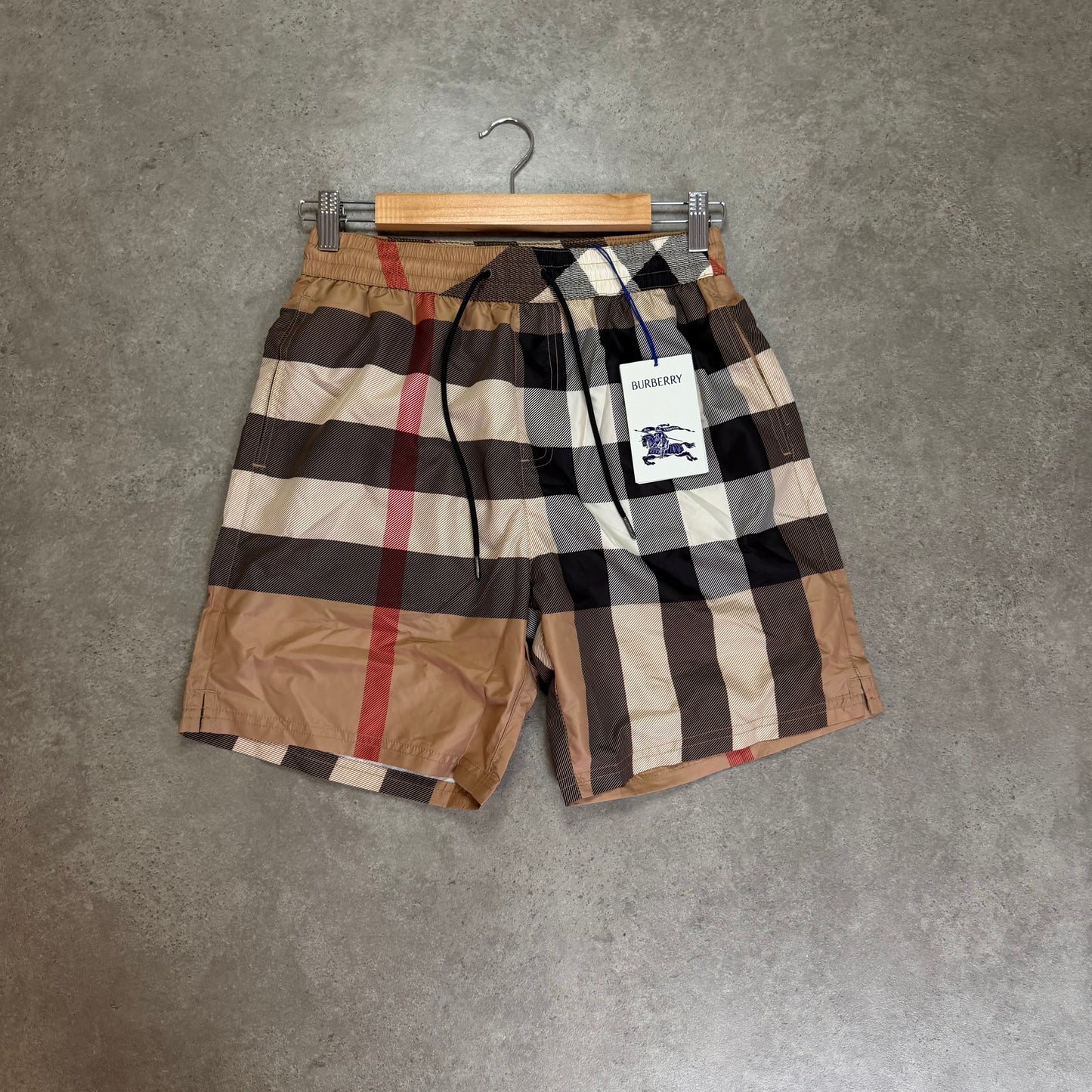 SHORTS - SIZE S - BNWT