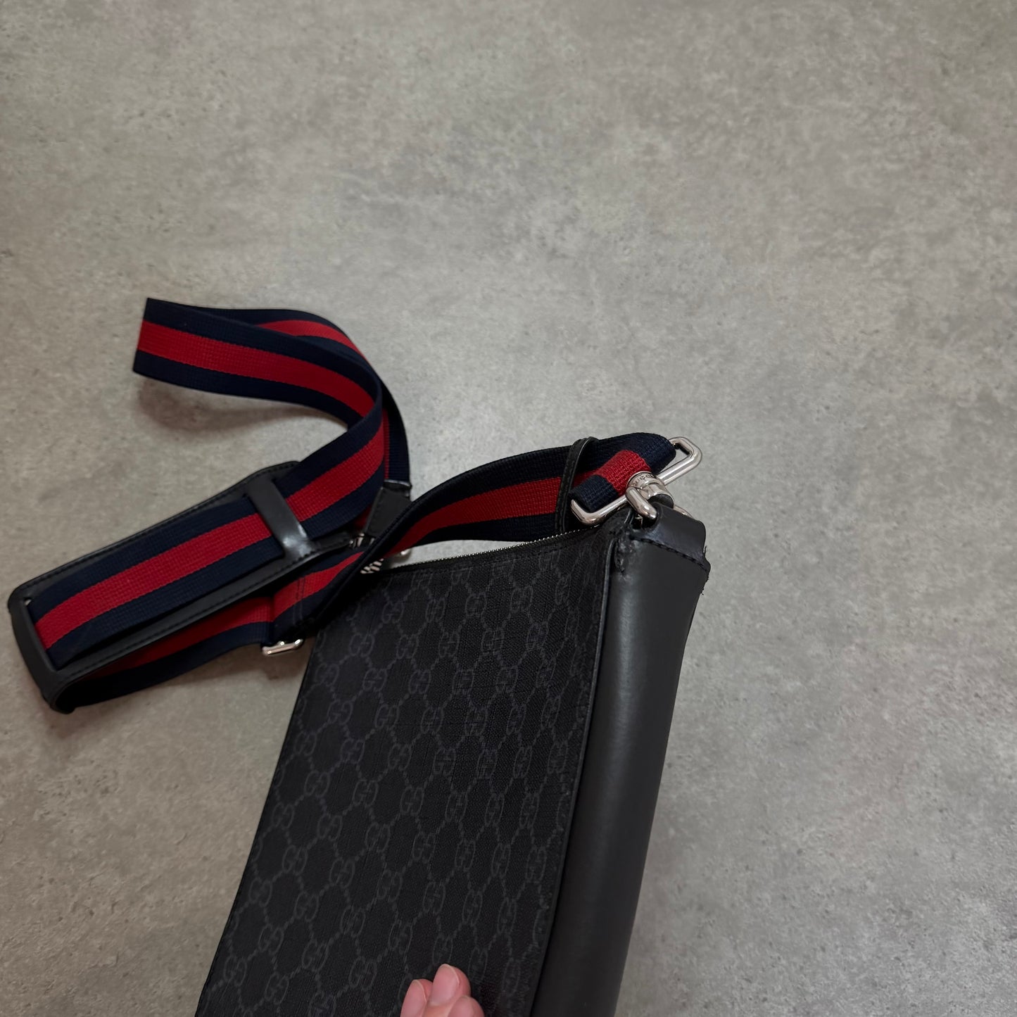 MESSENGER BAG - SMALL SIZE
