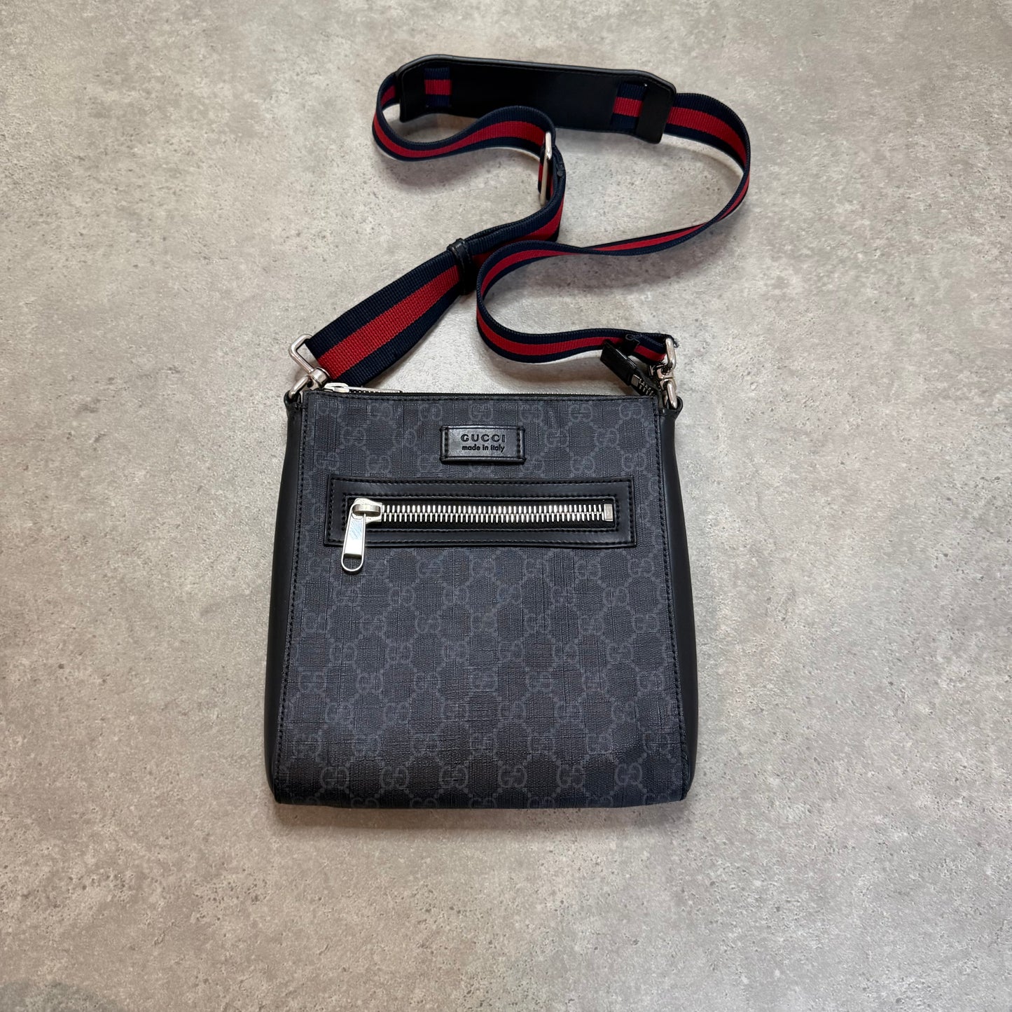 MESSENGER BAG - SMALL SIZE