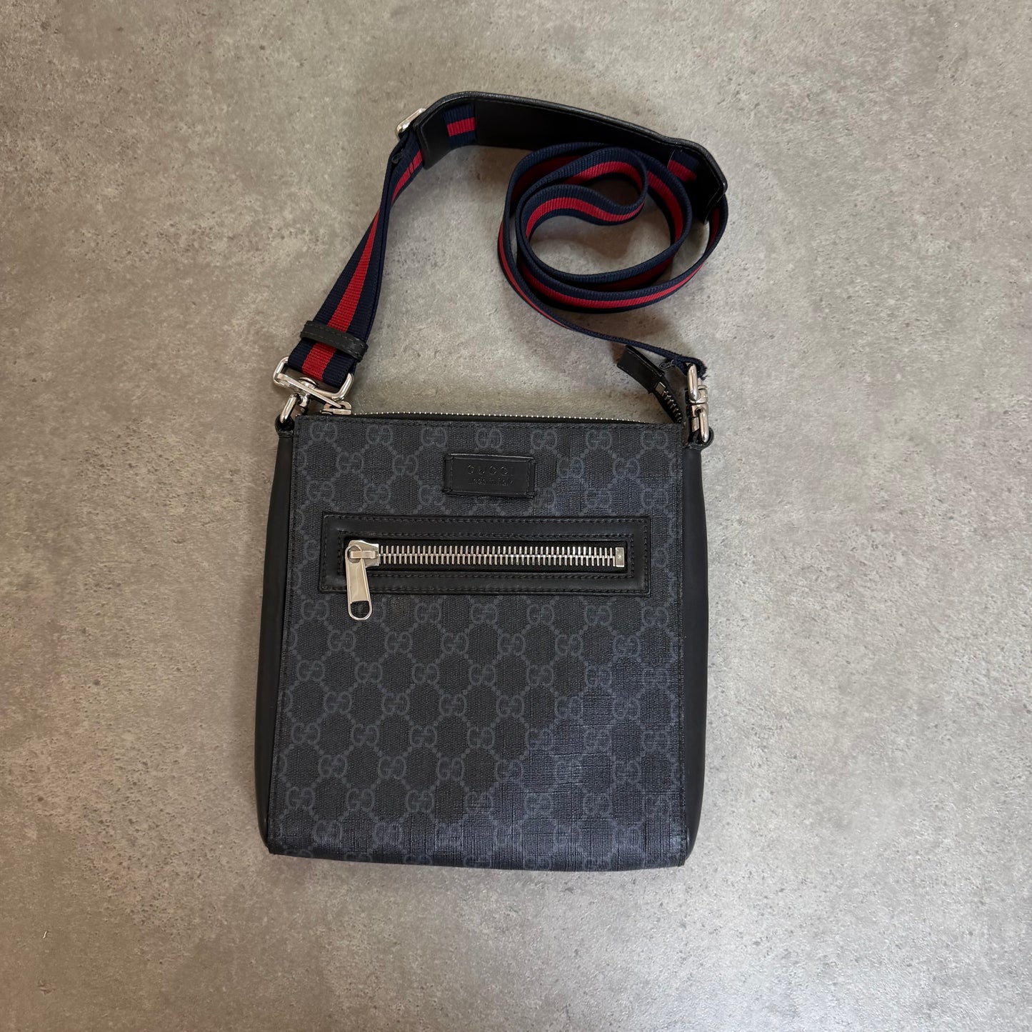 MESSENGER BAG - SMALL SIZE