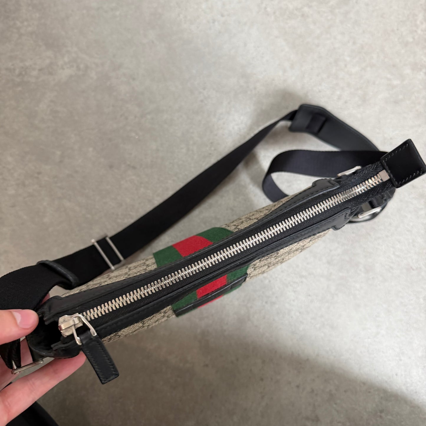 MESSENGER BAG - SMALL SIZE
