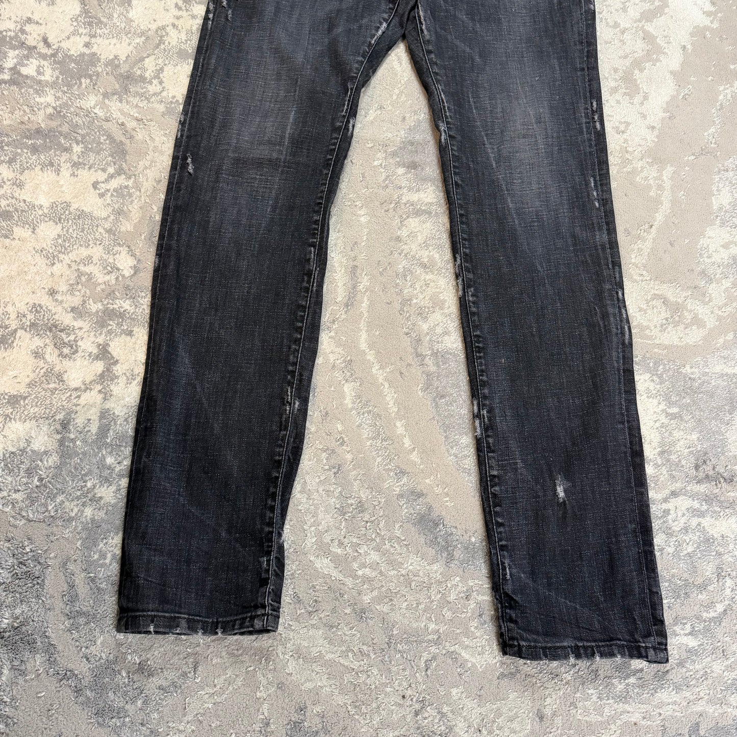 COOL GUY JEAN - SIZE 54 (36w)