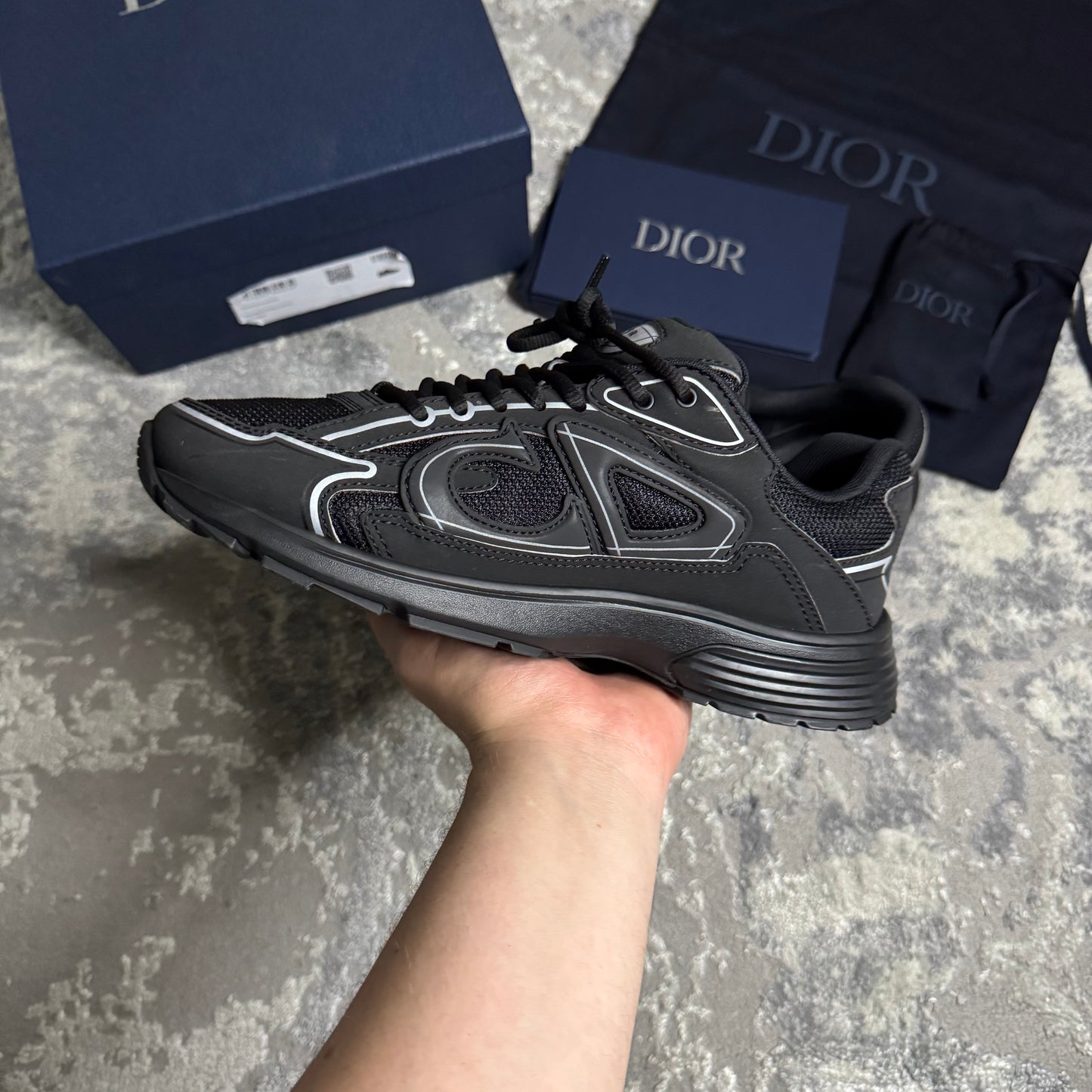 B30 TRAINER - SIZE EU 40.5 / UK 6.5