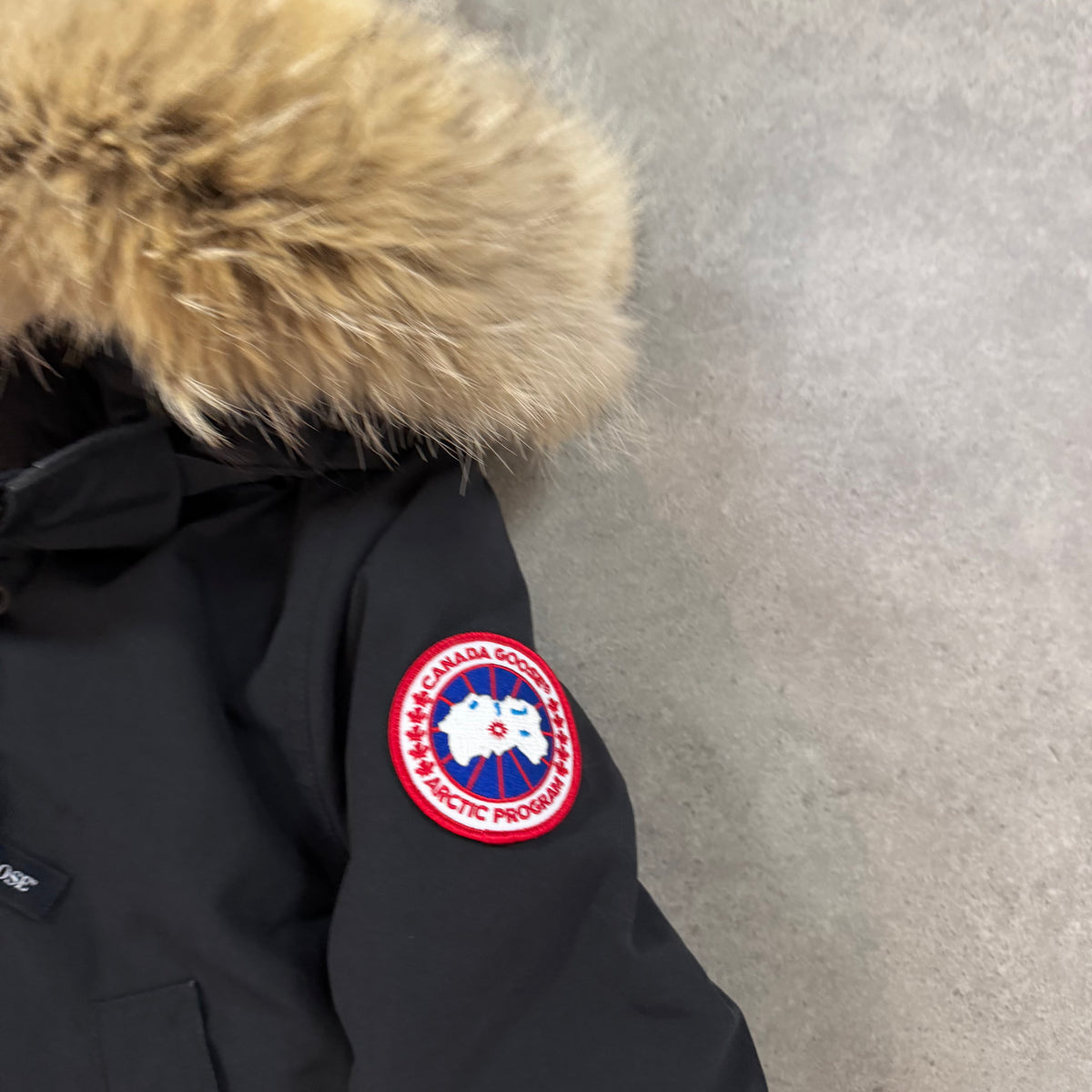 WOMENS TRILLIUM PARKA - SIZE XS