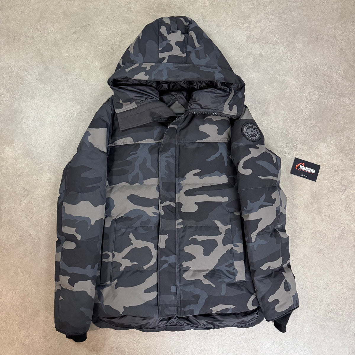 MACMILLAN PARKA - SIZE M