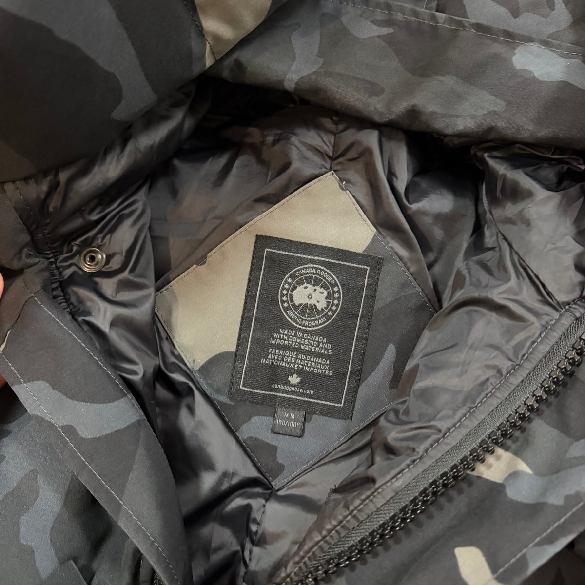 MACMILLAN PARKA - SIZE M