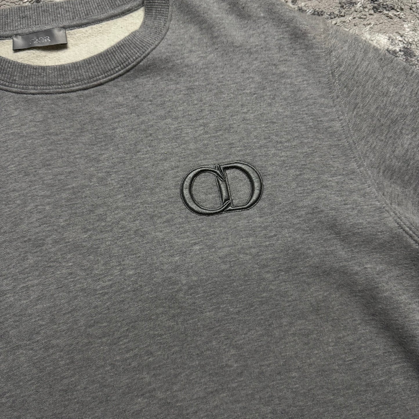 'CD' SWEATSHIRT - SIZE L (Fits M/L)