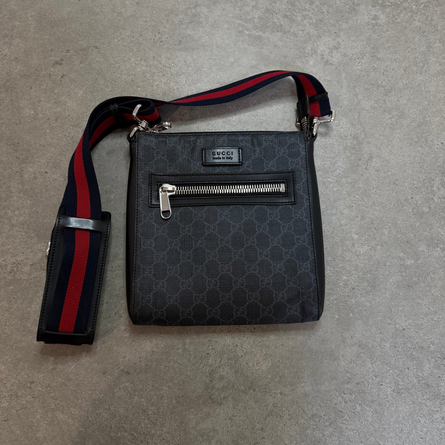 MESSENGER BAG - SMALL SIZE