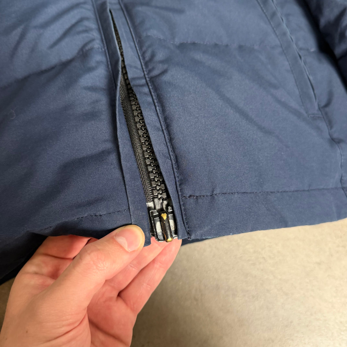 CHELSEA PARKA - SIZE XS