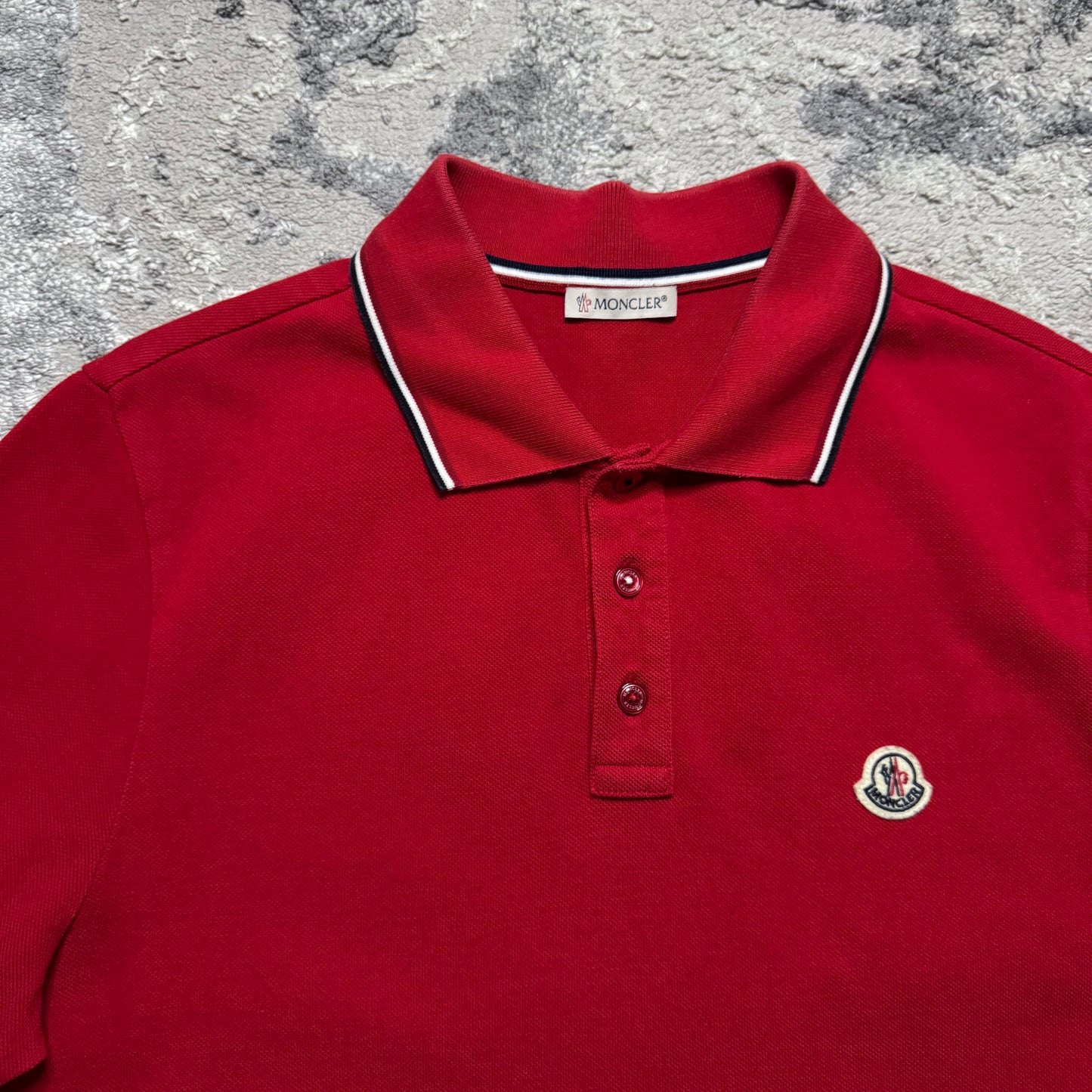 POLO SHIRT - SIZE M (Fits S)