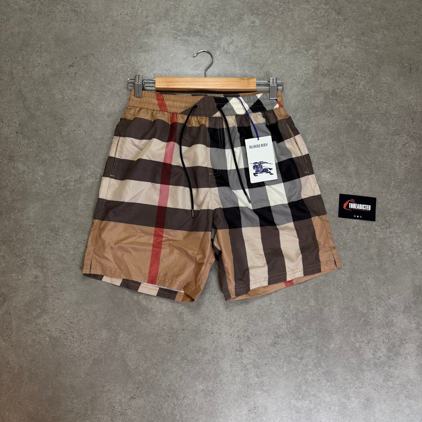 SHORTS - SIZE S - BNWT