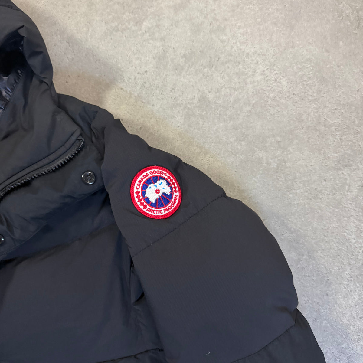 ARMSTRONG DOWN JACKET - SIZE L