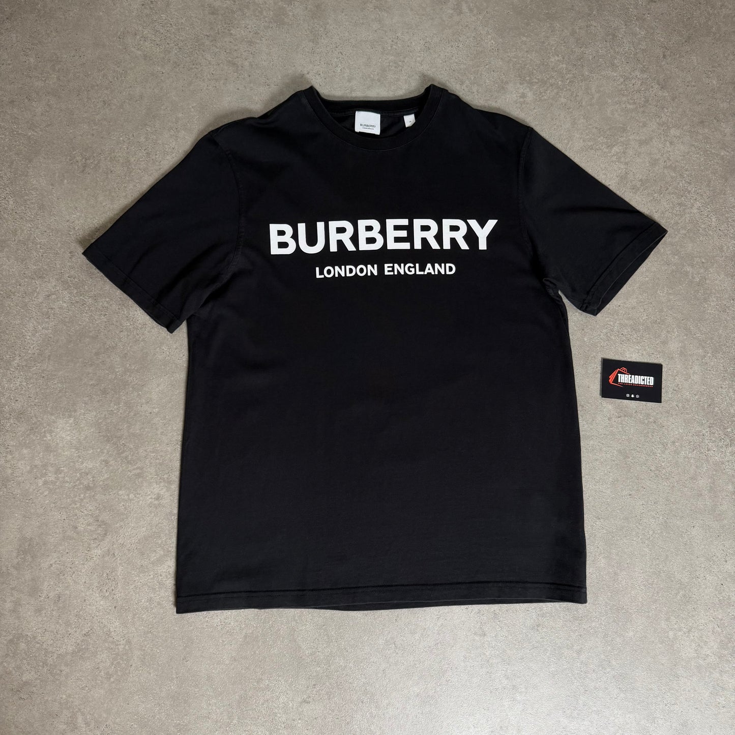 T-SHIRT - SIZE M (Fits M/L) 22.5" PTP